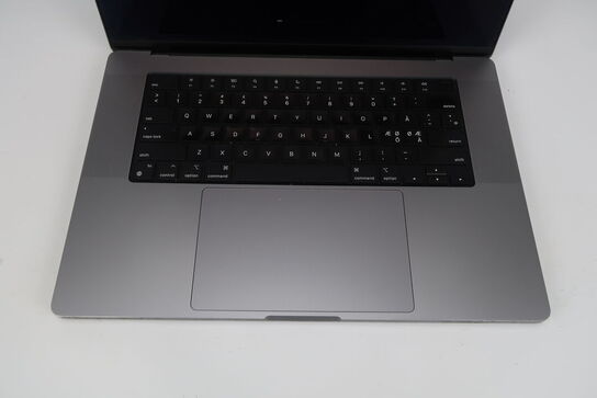 Apple MacBook Pro M1 16"