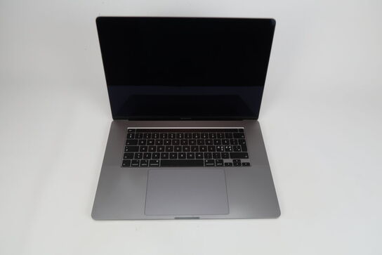 Apple MacBook Pro 16" i7