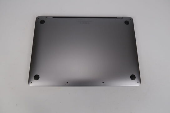 Apple MacBook Pro M2 2022