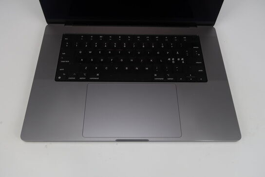 Apple MacBook Pro M1 16"
