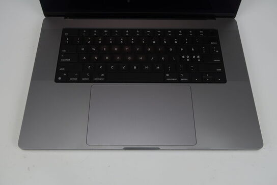Apple MacBook Pro M1 16"
