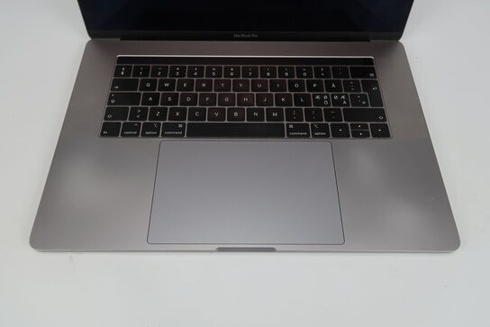 Apple MacBook Pro i7 15,6"