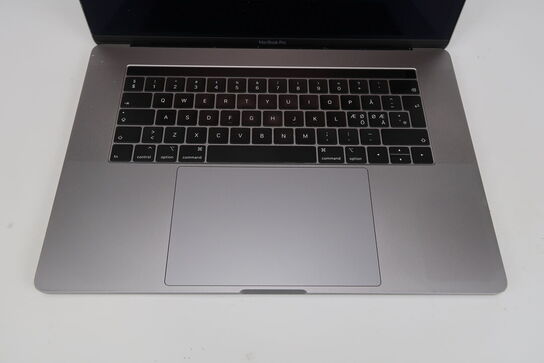 Apple MacBook Pro i7 15,6"