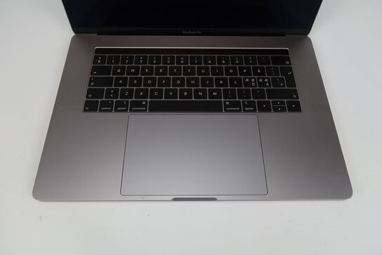 Apple MacBook Pro i7 15,6"
