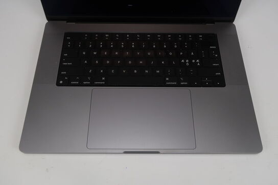 Apple MacBook Pro M1 16"