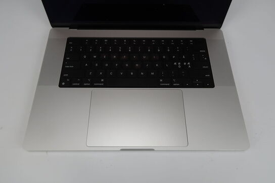Apple MacBook Pro M1 16"