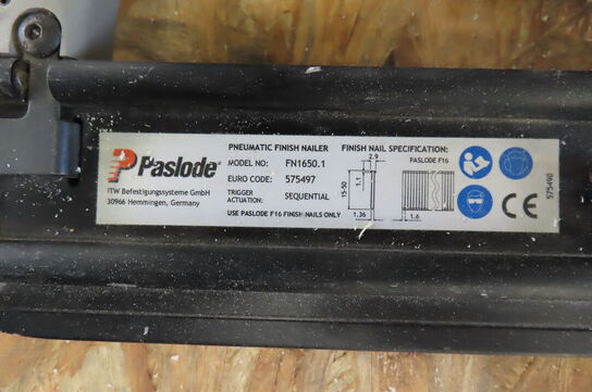 2 stk. Dykkerpistoler