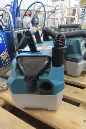 Akku-støvsuger MAKITA