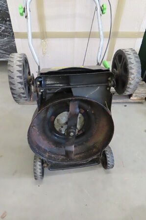 Plæneklipper GARDEN