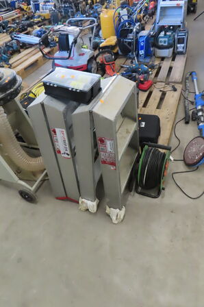 2 stk. Trappestiger samt kabeltromle 