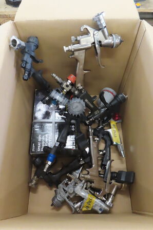 Diverse spøjtepistoler