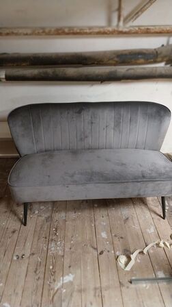 Marat sofa velour 79x127x65 cm.