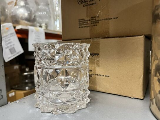 Parti m. Vaser mm. CHIC ANTIQUE