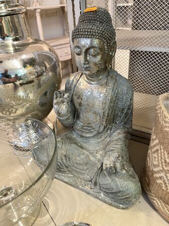 Buddha, vase mm.
