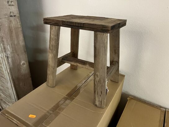 2 stk. Bænk m. Mønster CHIC ANTIQUE 33x33x24 cm