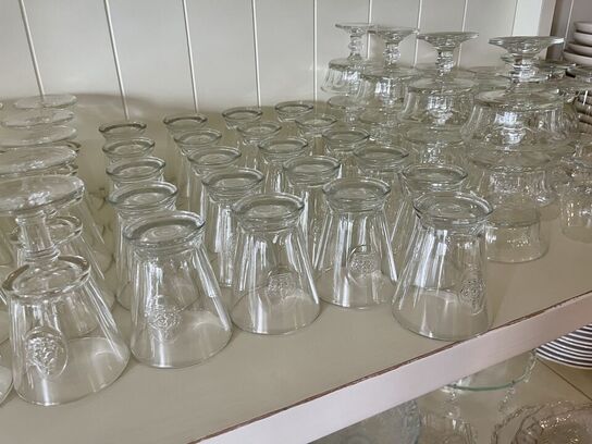 Div. Glas og kander