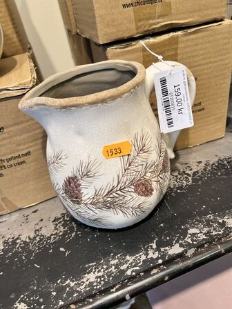 Blandet vaser og kande i keramik