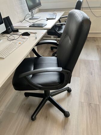 Hæve/sænke bord inkl. Stol JYSK 160x80