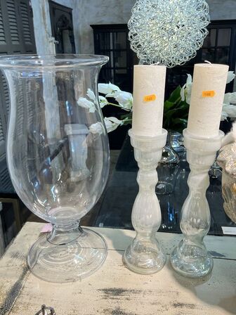 2 stk. Lysestager inkl. Vase