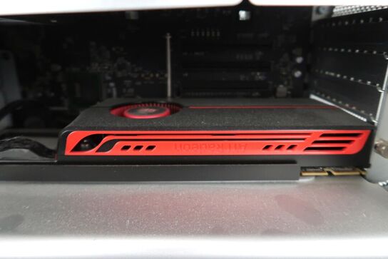 Apple MacPro 5,1 Xeon W3565