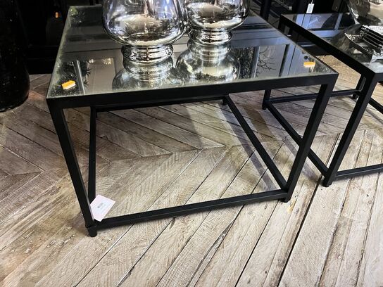 Sofabord m. Glas top 50x50x45