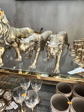 2 stk. Leopard statuer