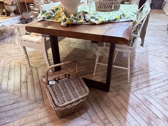 Plankebord m. Dug inkl. Jernbænk 220x100 cm.