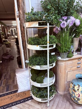 Reol på hjul m. 5 hylder inkl. Planter 192x55 cm