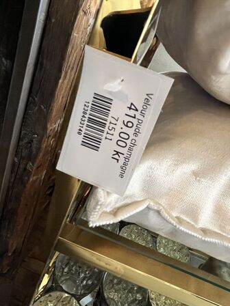 2 stk. Puder   60x40 cm.