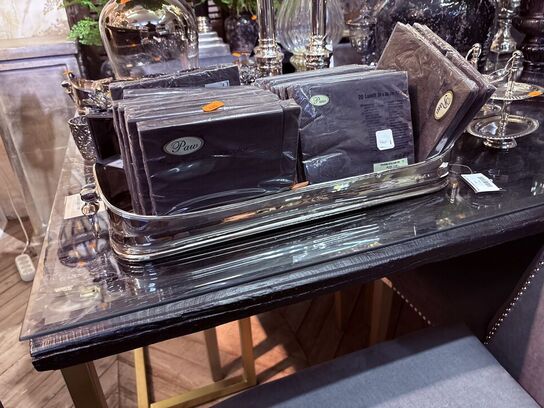 Serveringsfad m. Servietter