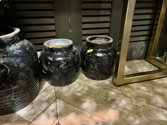 4 stk. Potter m. Planter