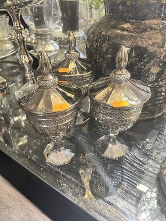 3 stk. Skåle m. Låg inkl. Vase