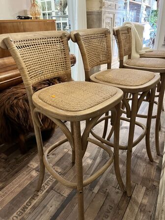 4 stk. Barstole 103x43,5x51,5 cm.