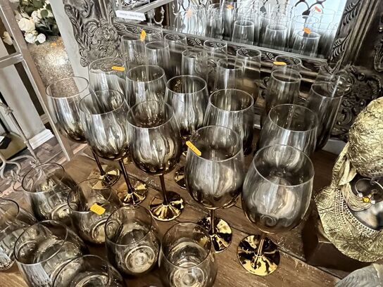 10 stk. Vinglas inkl. 8 stk. Vandglas