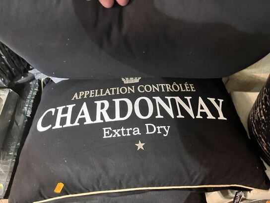 4 stk. Puder inkl. Trækasse