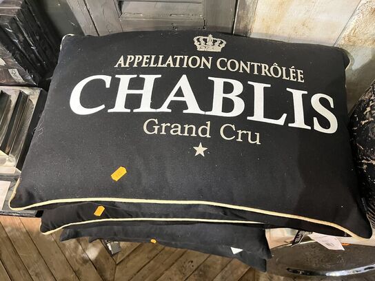 4 stk. Puder inkl. Trækasse