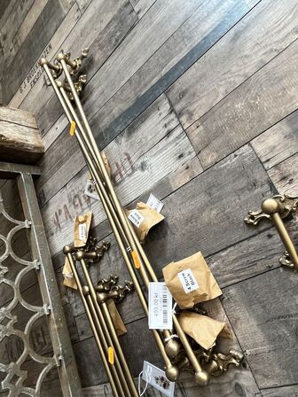 3 stk. Knagerækker H10/L60 cm.