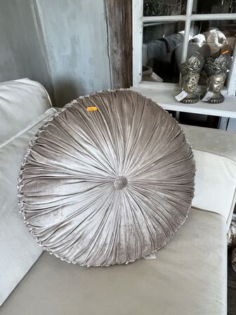 Sofa 4 personer m. Puder CREMEFARVET VELOUR 400 cm