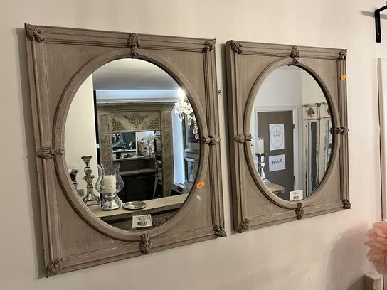 2 stk. Spejle  50x60x5 cm.