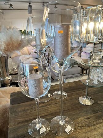 2 stk. Glasbowler m. Lys