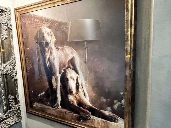 Indrammet billede af hunde 112x112 cm.