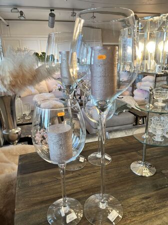 2 stk. Glasbowler m. Lys