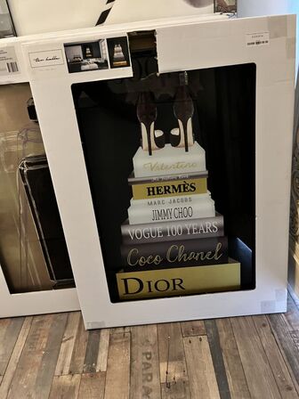 Plakat m. Ramme. CHANEL 60x80 cm.