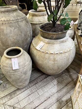 2 stk. Potter m. Planter