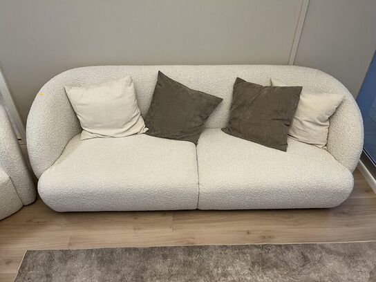 Plys Sofa med 2.Stk. Lænde stole 