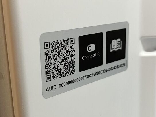 Kvik Køkken med opvasker og køle og frys