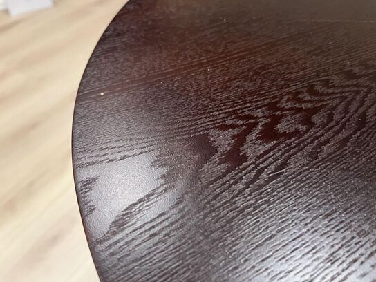 Elipseformet Spisebord i træ