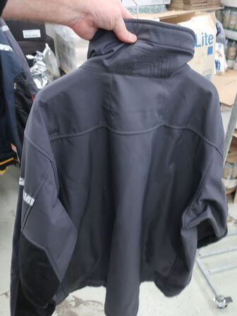 Arbejdsjakke SNICKERS SOFTSHELL str. XXXL/009