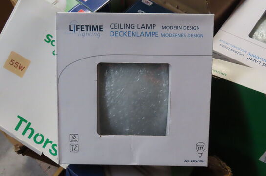 Palle med diverse lamper