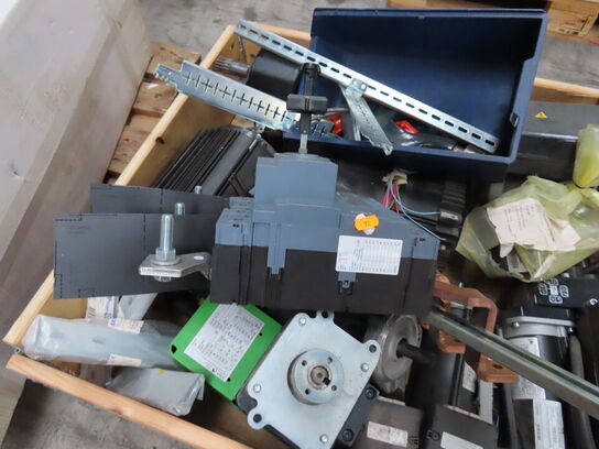 Palle med indhold af diverse motorer